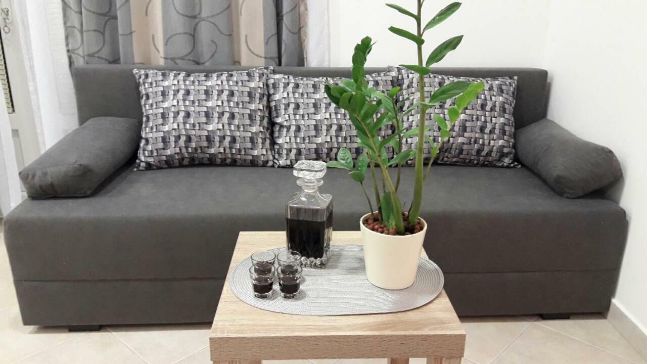Apartment Smodlaka Dugopolje Exteriör bild